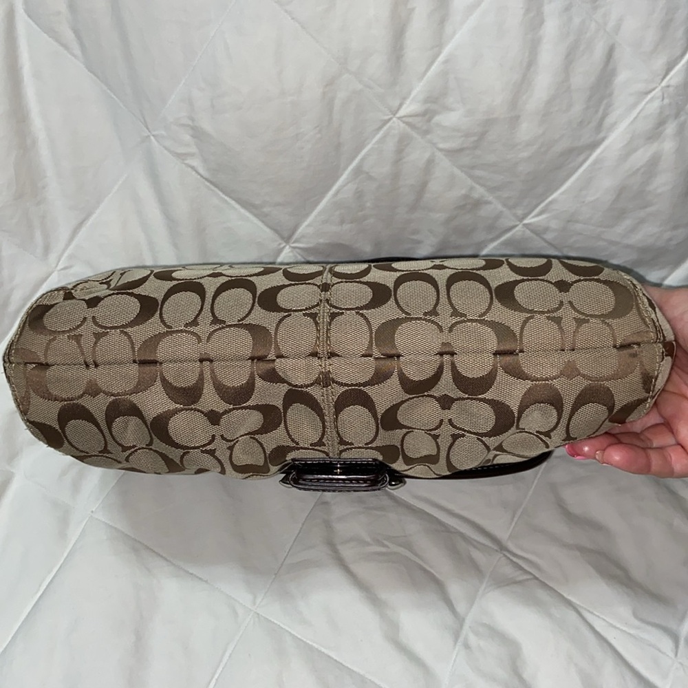 Coach Signature Canvas Shoulder Bag in Khaki/Brown - Picture 6 of 16
